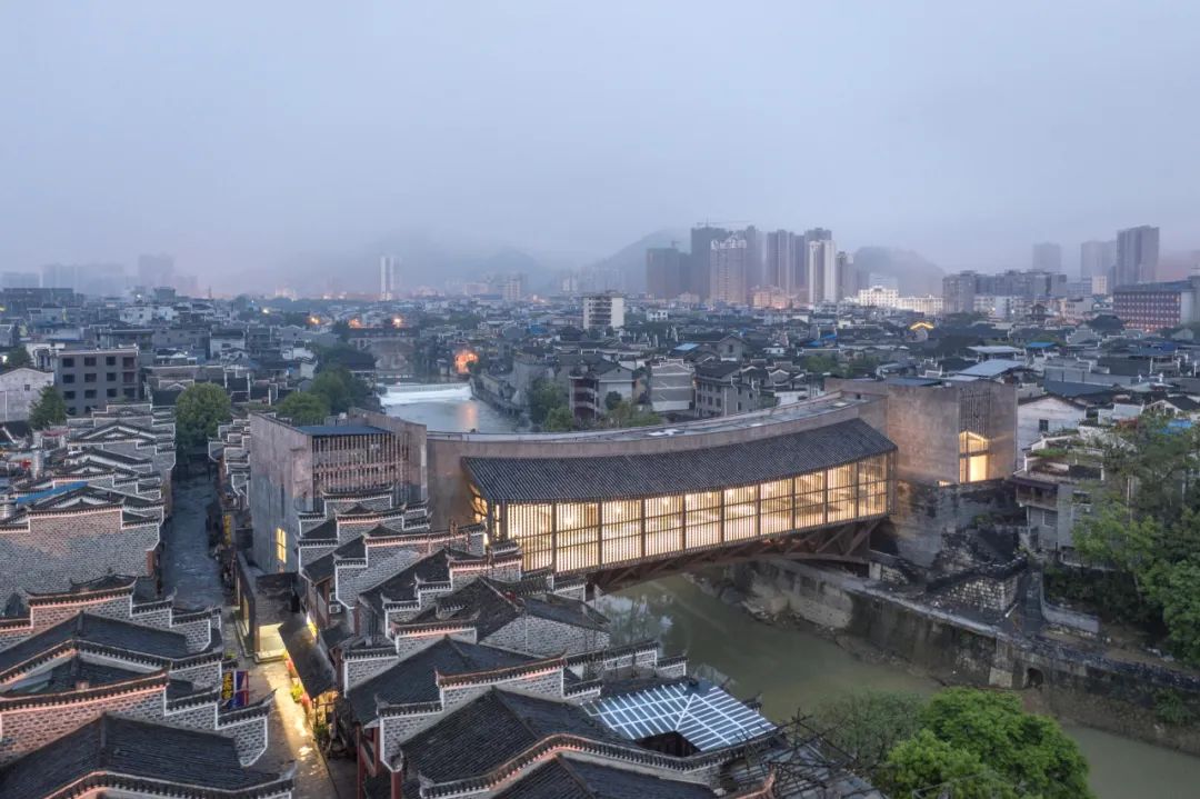 對話「業余」與「非常」：當代中國建筑的本土性與現代性14.jpg