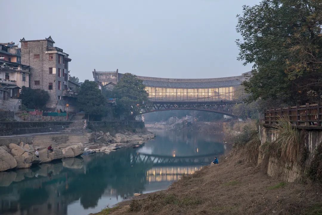 對話「業余」與「非常」：當代中國建筑的本土性與現代性15.jpg