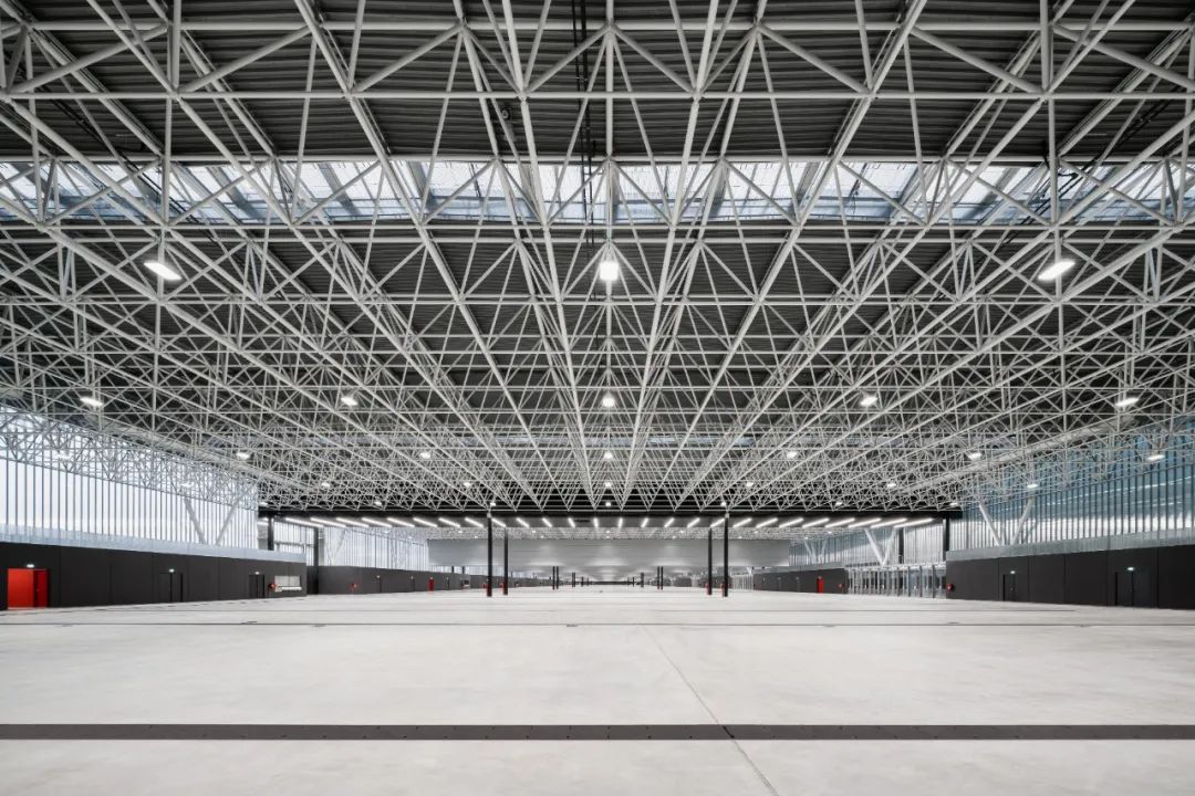 1668668645701820JCMs.jpg 杭州vs深圳,兩大地標建筑背后的建筑師28.jpg