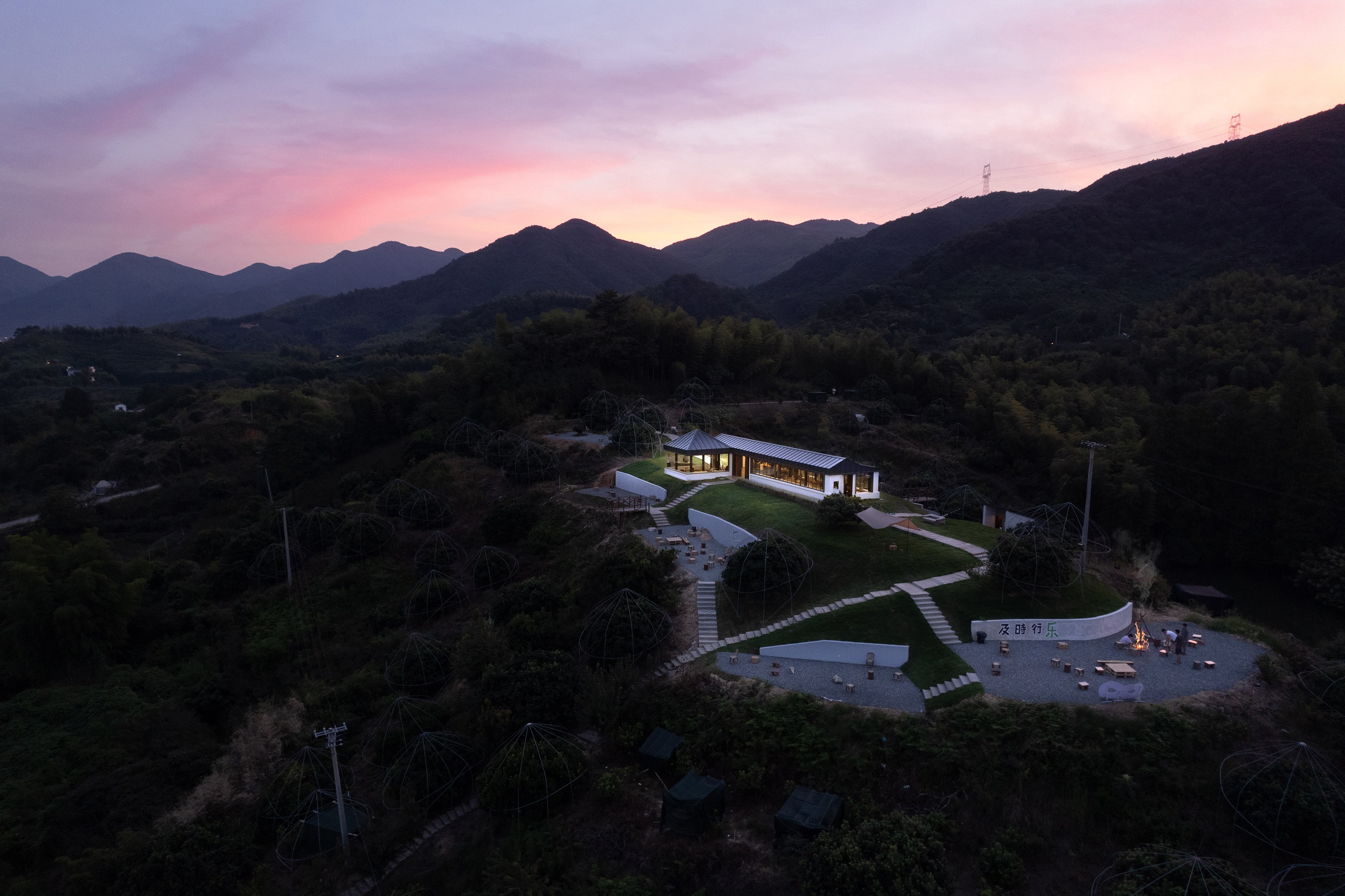 1697523639690055YQgG.jpg 鳥瞰圖,Bird's-eye view @徐英達-min.jpg