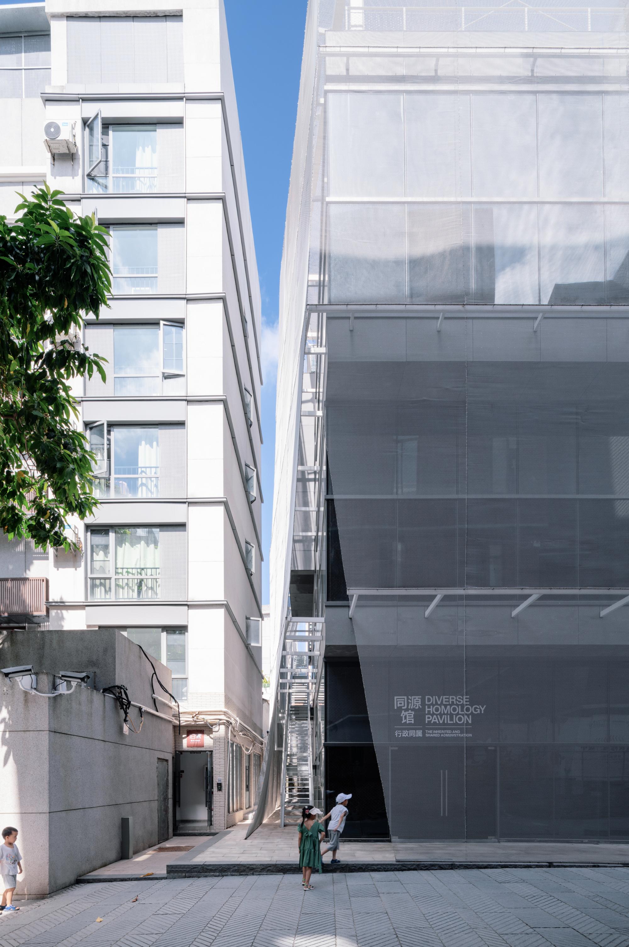 1704688083565380lJWO.jpg 09 臨街立面 Fac?ade facing the street 陳顥 CHEN Hao.jpg
