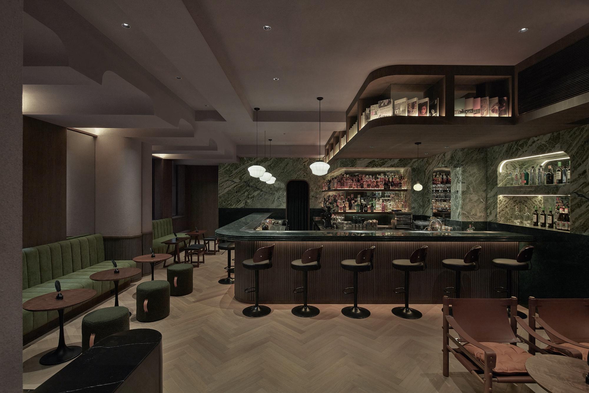 1704699770680859s3ZI.jpg 18bar at author's room “作家公寓”的吧臺.jpg