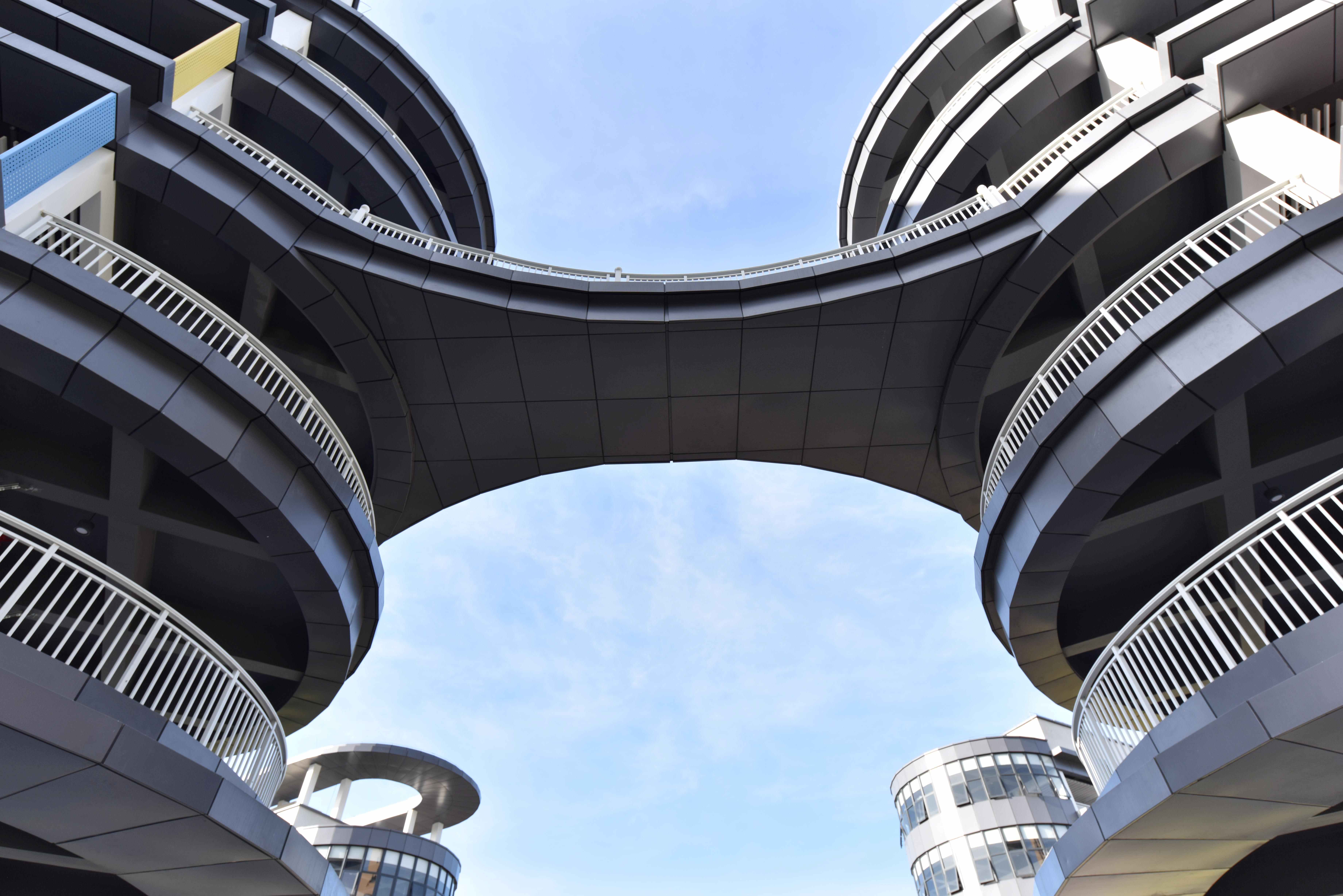 1712654626721895Cxxl.jpg 06架空連廊1 Overhead corridor1.jpg