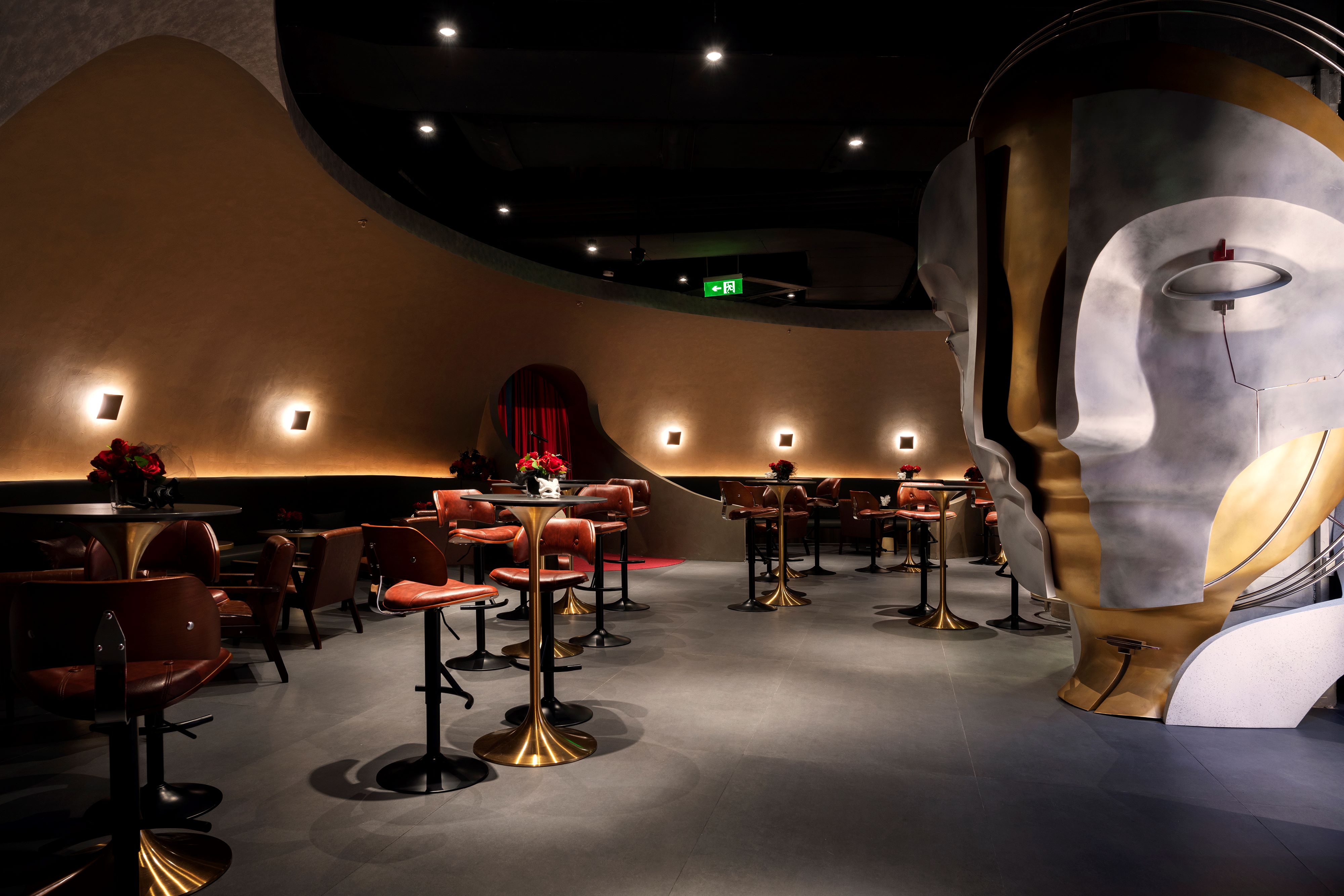 1749614752313624IvDK.jpg 酒吧空間,Bar area ?徐英達,黃迪.jpg