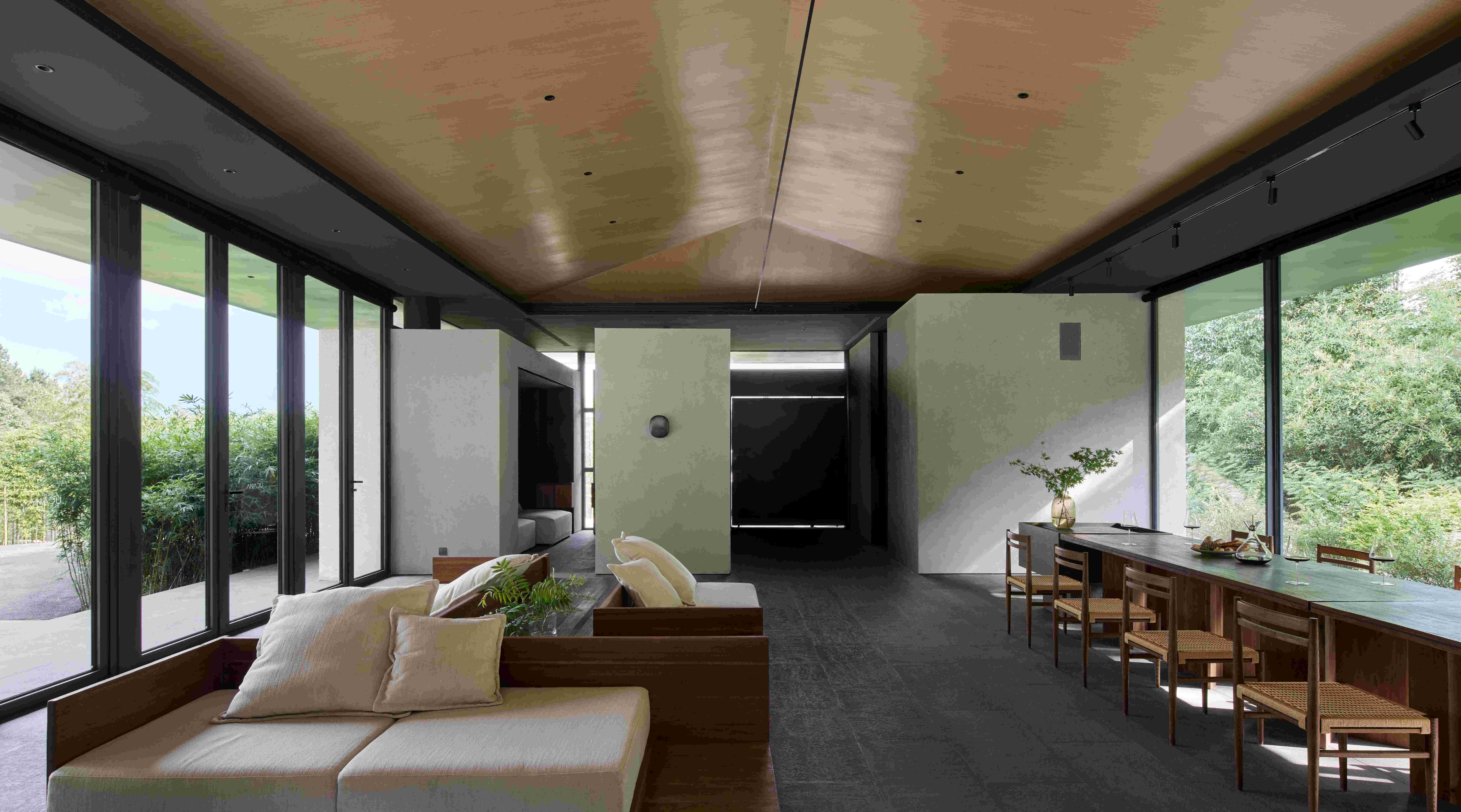 17496242019682988L1z.jpg 13 Anadu Pine Villa?Seth Powers.jpg