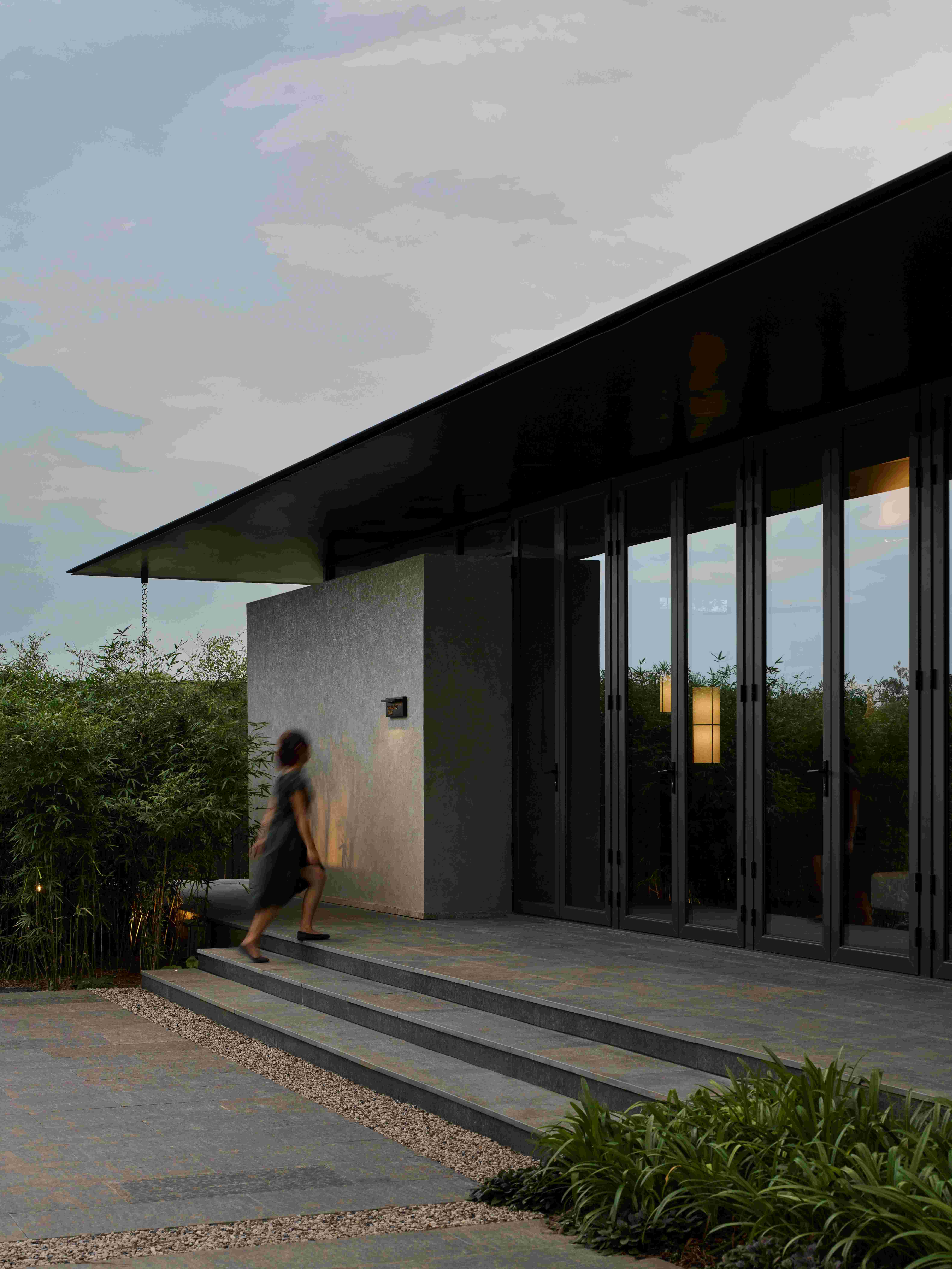 1749624386383486wtaY.jpg 15 Anadu Pine Villa?Seth Powers.jpg