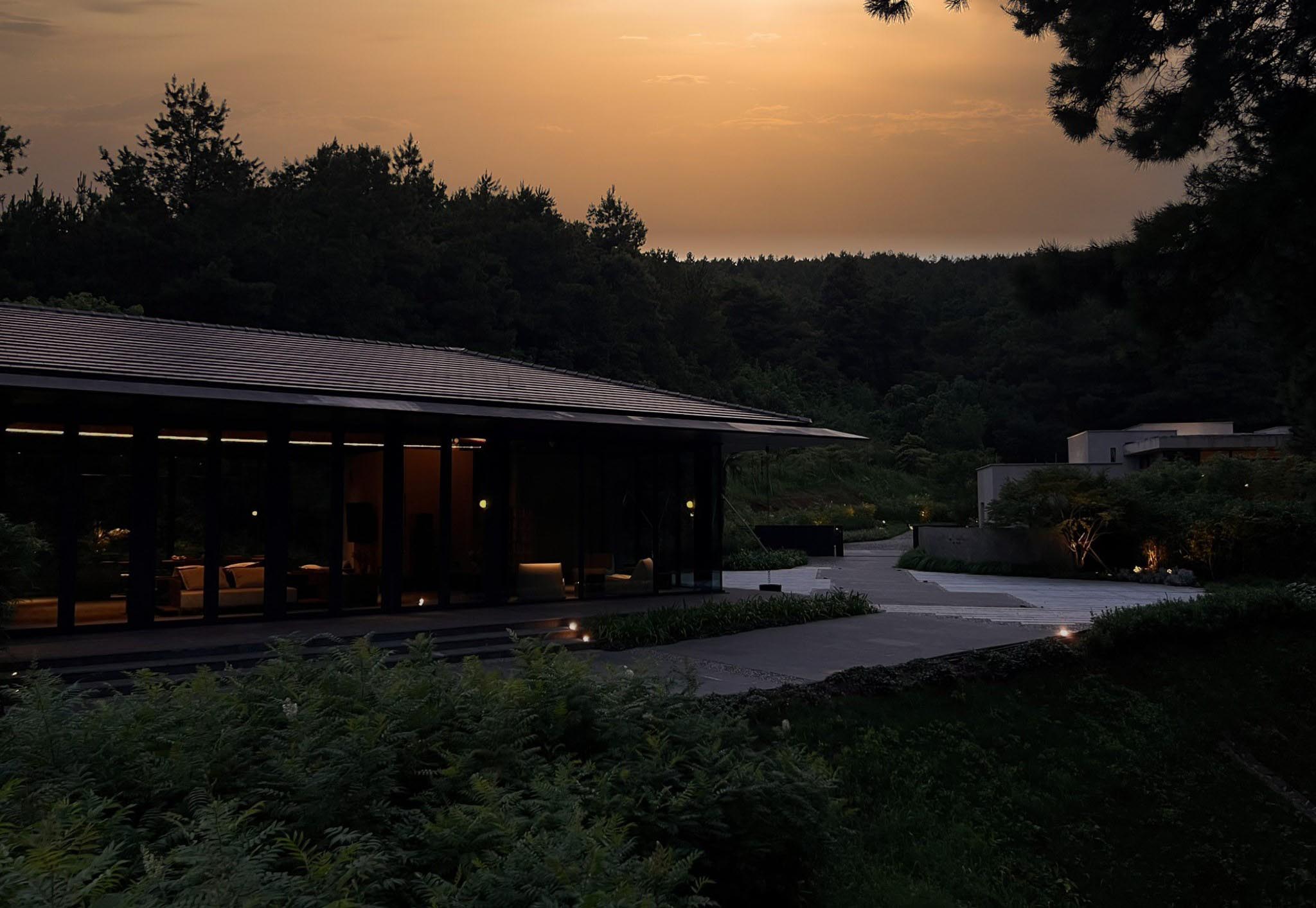1749792200775474Xdzc.jpg 61 Anadu Pine Villa?Studio8 Architects.jpg
