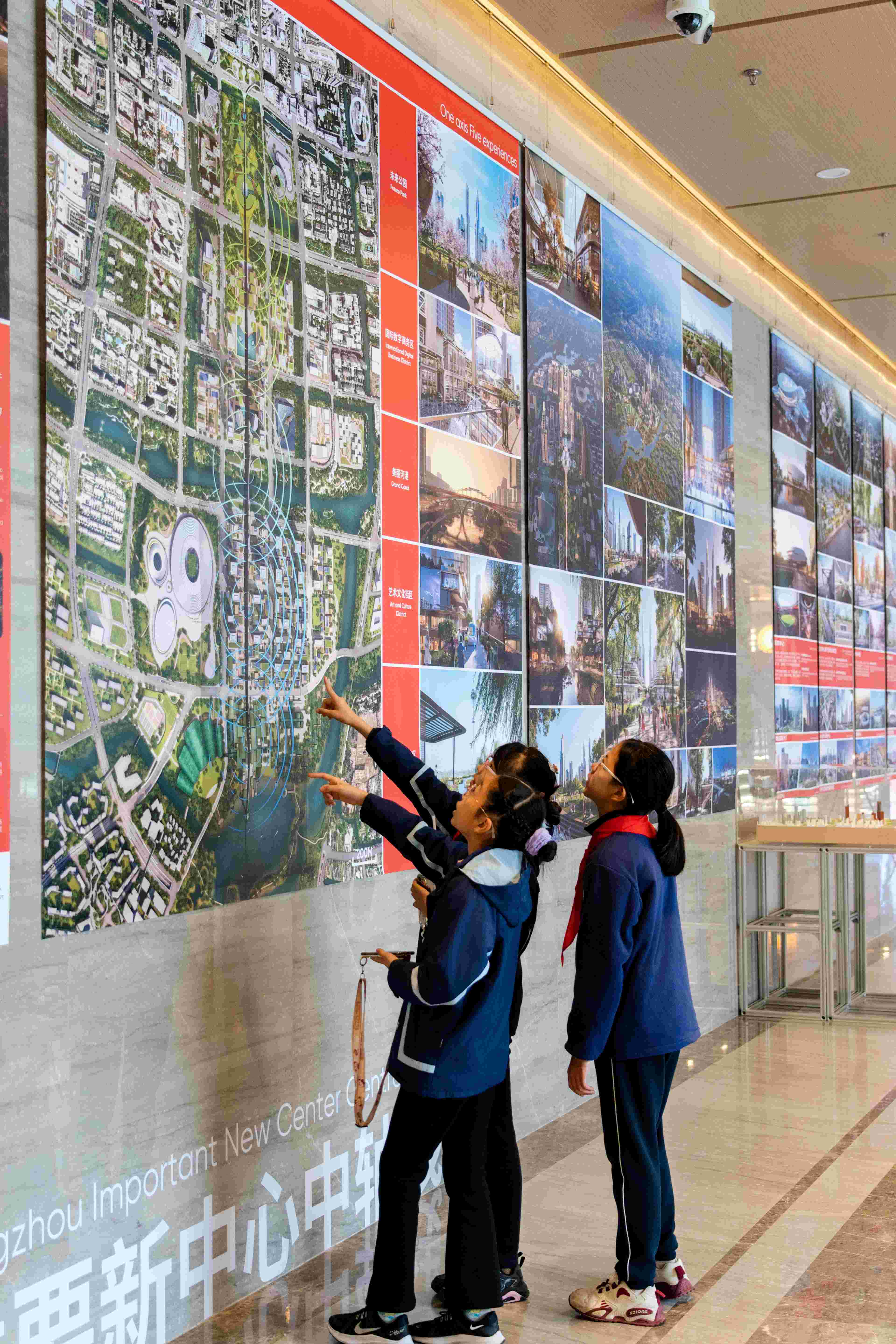 圖29 展覽互動，Exhibition Interaction ?王一博.jpg