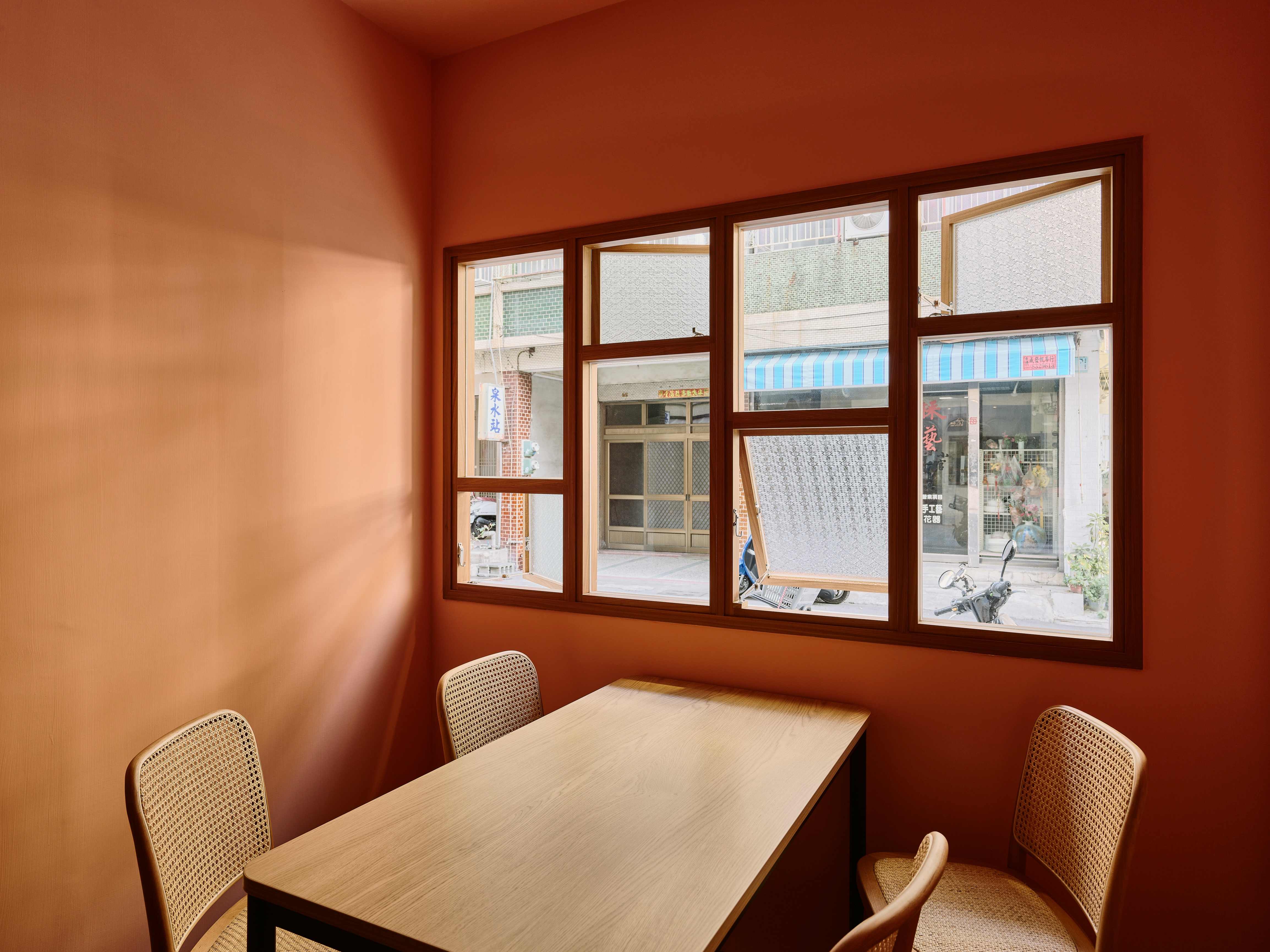 1755743148922770N0lP.jpg 餐廳局部.jpg